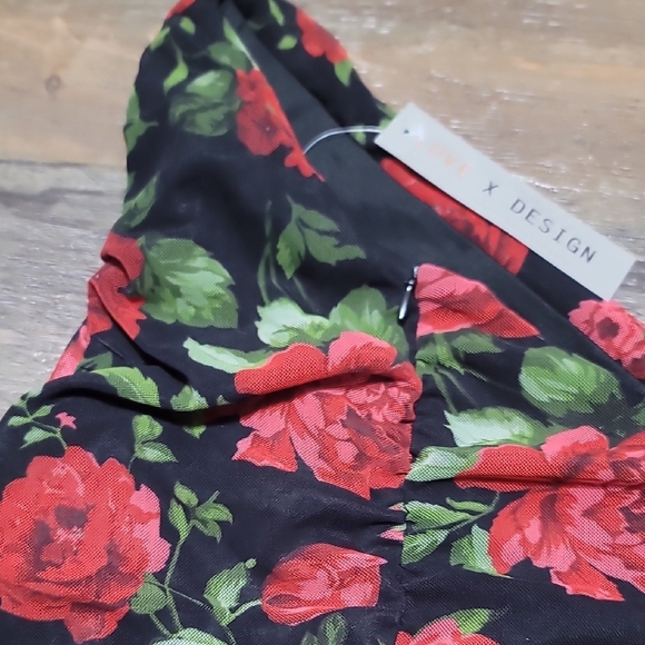 Love By Design Floral One-Shoulder Rousched Body Con Dress - Picture 7 of 8